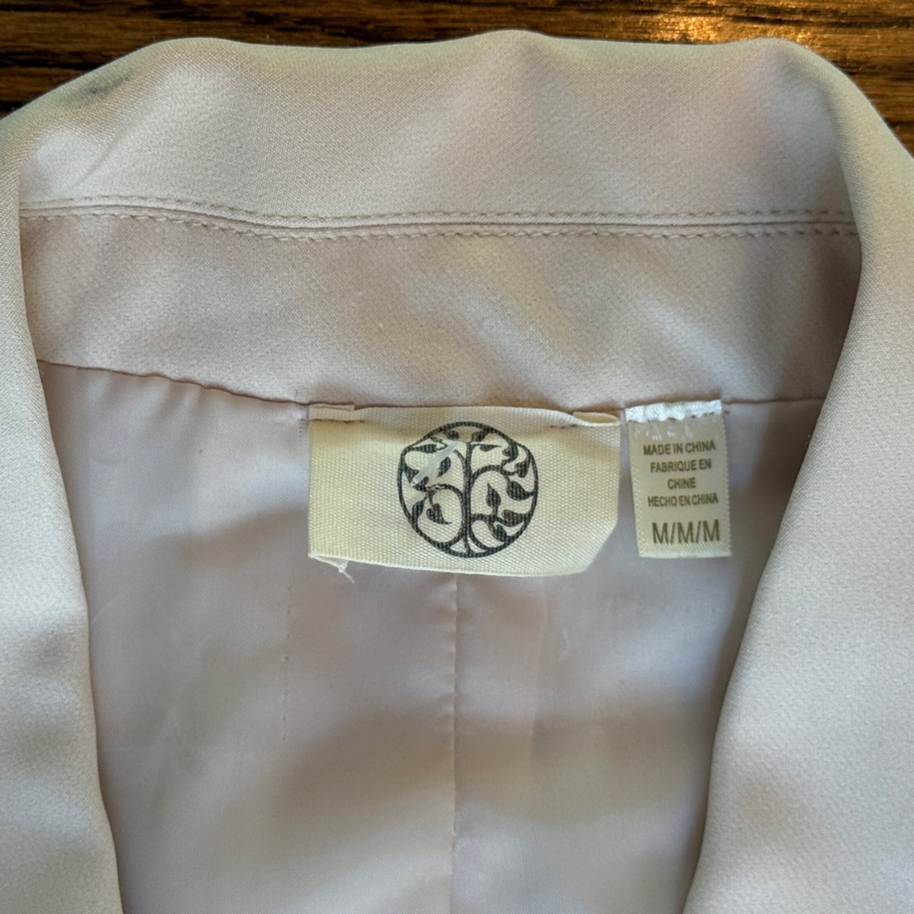 Bobeau Cream Tailored Sleeveless Blazer Vest – Size Medium, Minimalist Chic - Picture 3 of 4